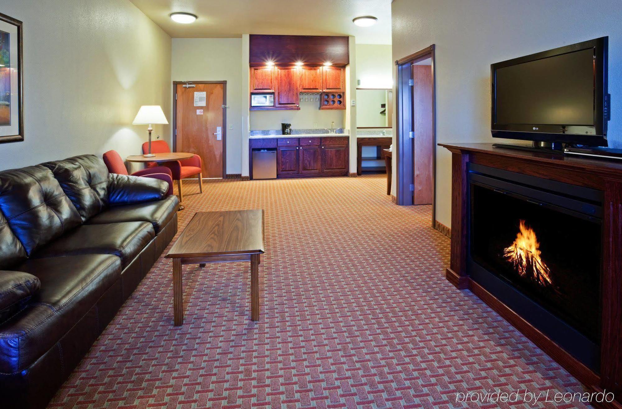 Baymont Inn & Suites By Wyndham Sturgis Quarto foto